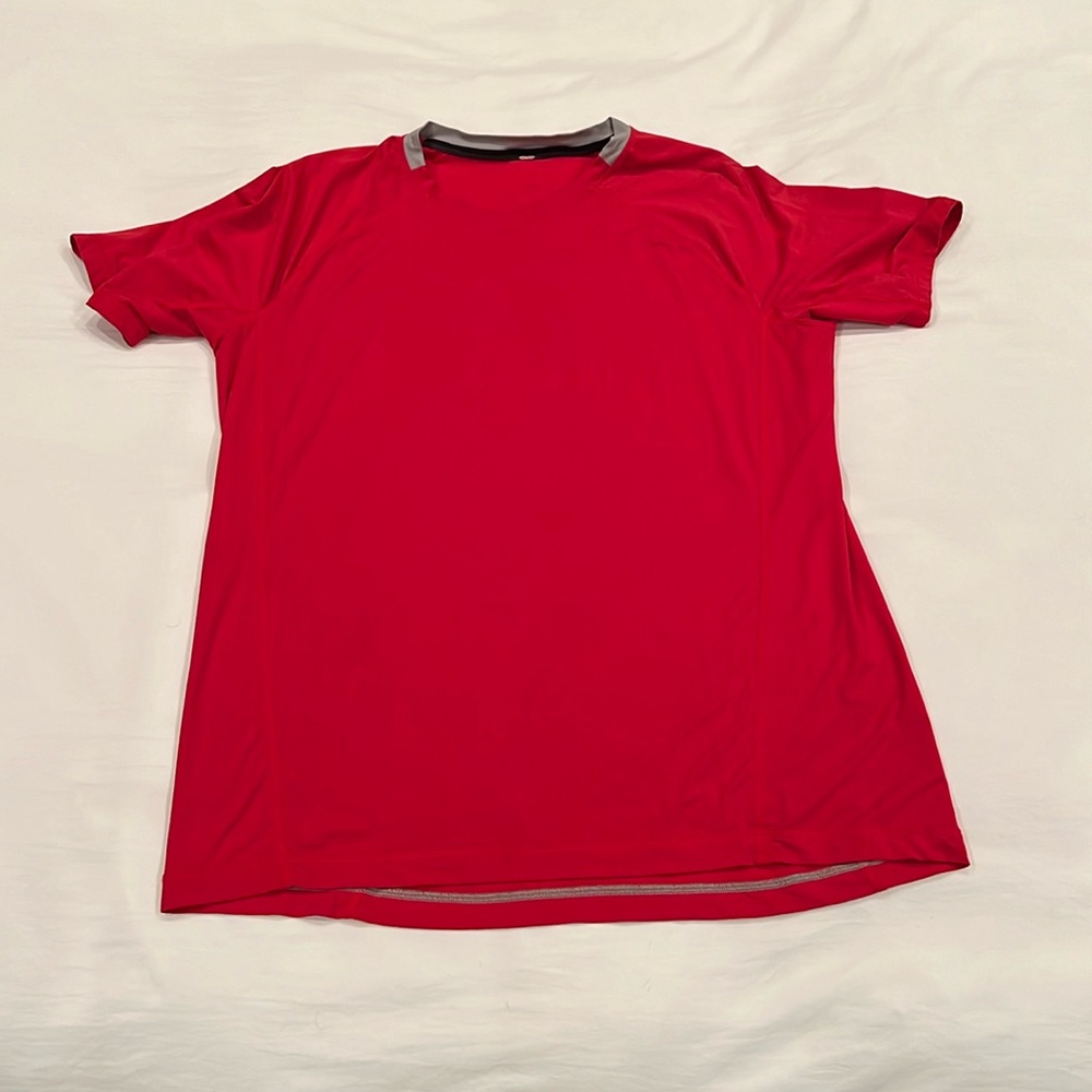 Lululemon Vented Workout Tee Shirt